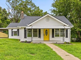 721 Claire St, Rossville, GA 30741
