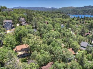 28671 Zion Dr, Lake Arrowhead, CA 92352