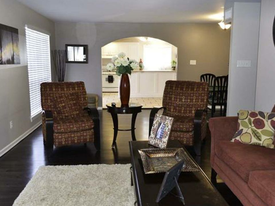 1st image of 2114 Cherry Palm Cir