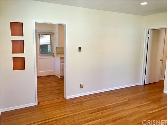 5th image of 11681 Margate St