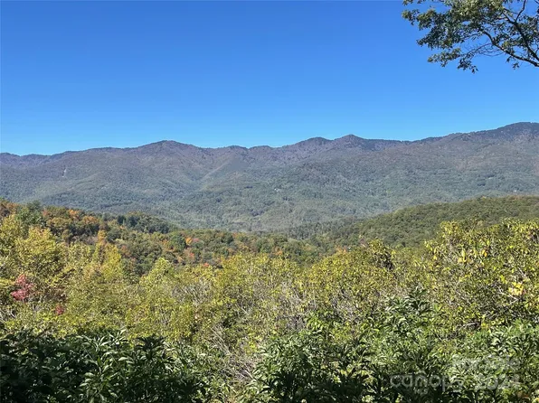 887 Tote Rd, Sylva, NC 28779
