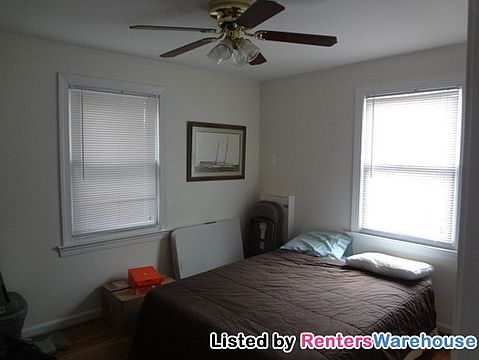 5th image of 1001 Debeck Dr