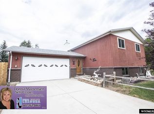 2225 Piney Creek Rd, Casper, WY 82604