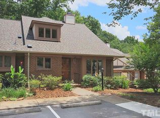 120 Essex Dr, Chapel Hill, NC 27514