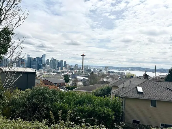 209 Highland Dr, Seattle, WA 98109