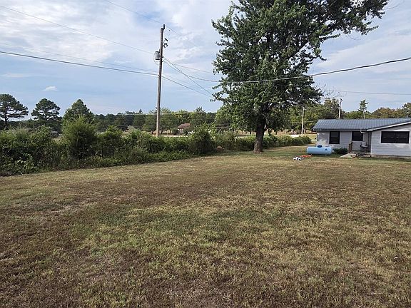 4th image of 17251 Highway 66