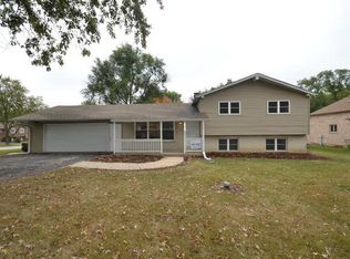 2N653 Amy Ave, Glen Ellyn, IL 60137