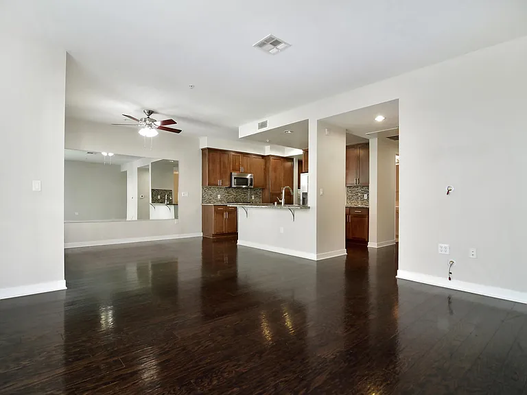 21301 Erwin St #231 — Photo 3