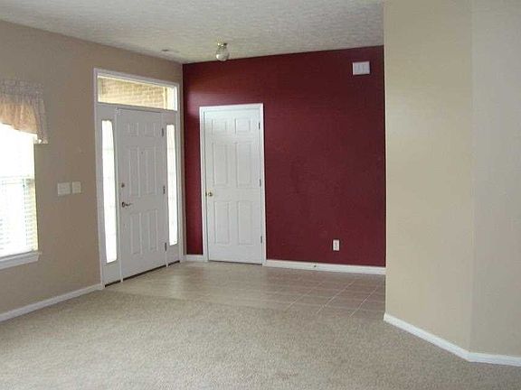 2nd image of 6201 Sayward Dr