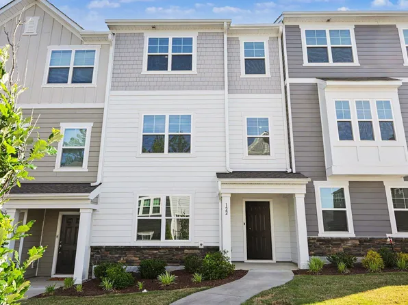 122 Daisy Meadow Ln, Wake Forest, NC 27587