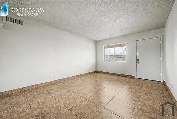 1746 E 6th Ave — Photo 6