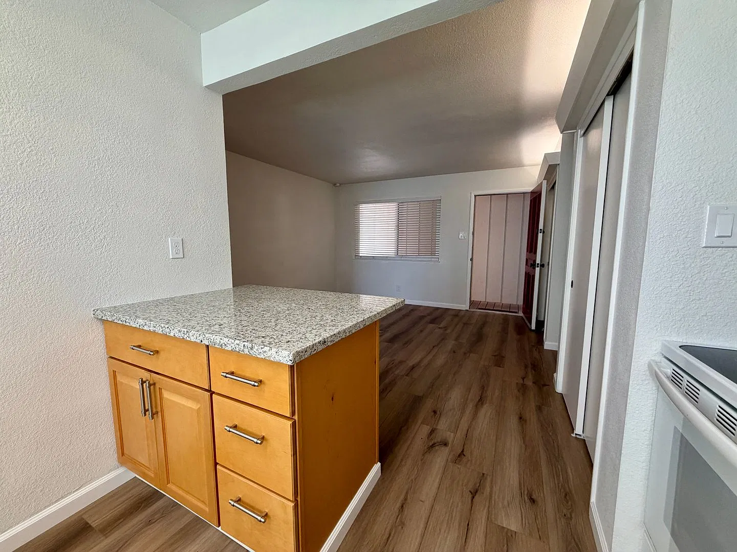 714 East Military — Photo 3