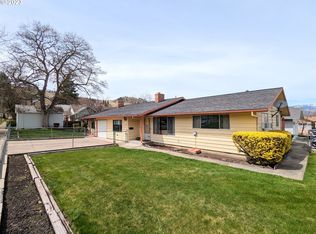 805 B Ave, La Grande, OR 97850