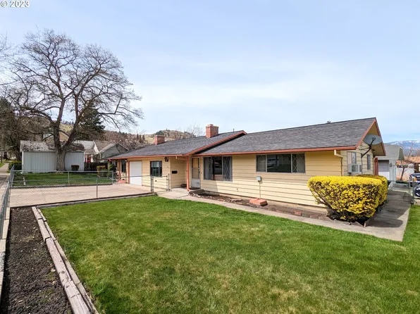 805 B Ave, La Grande, OR 97850