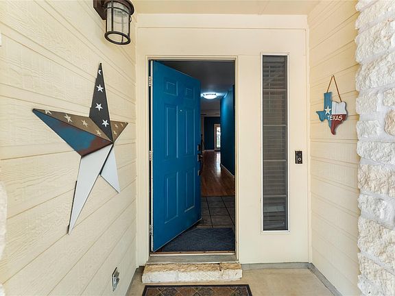 4th image of 3555 Rock Shelf Ln
