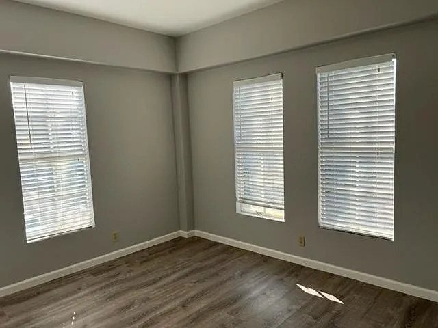 817 Main St #7 — Photo 21