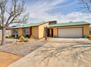 900 Western Hills Dr SE, Rio Rancho, NM 87124