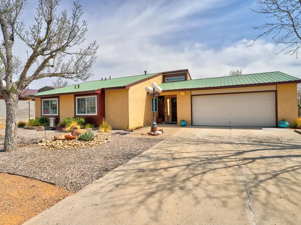 900 Western Hills Dr SE, Rio Rancho, NM 87124