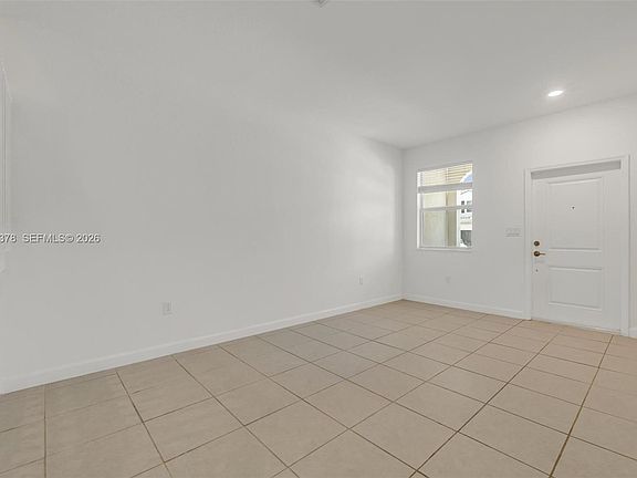 4th image of 2683 SE 12th St #0