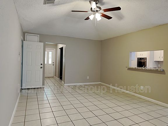 4th image of 5130 E Orem Dr