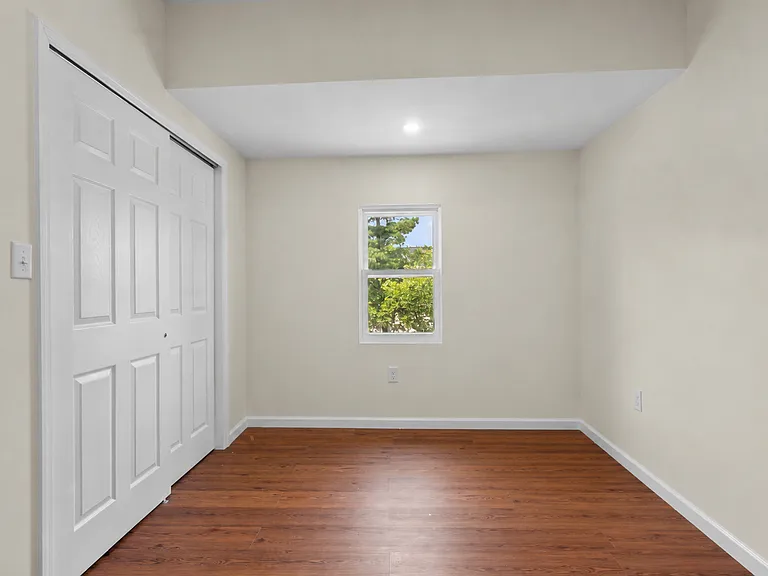 731 Humboldt St — Photo 17