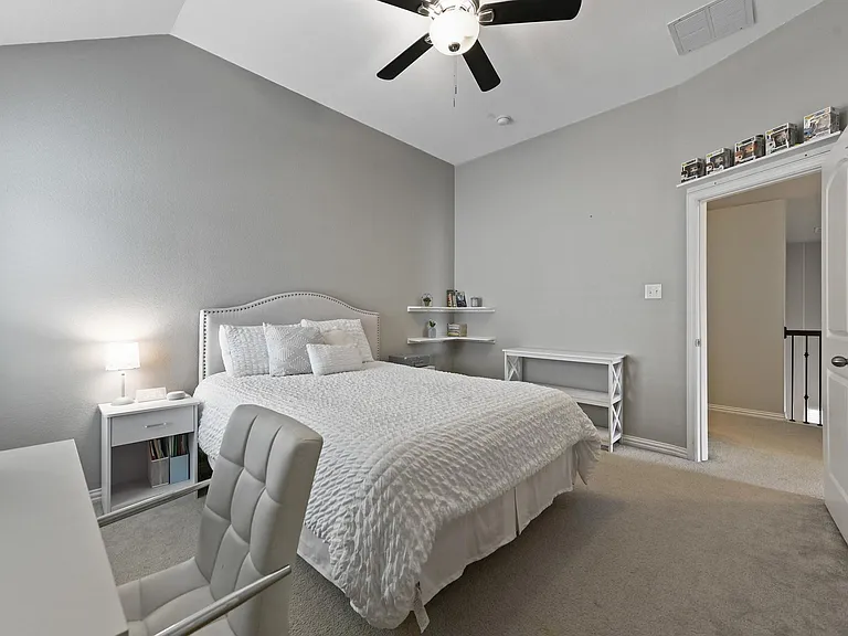 10513 Sedalia Dr — Photo 31