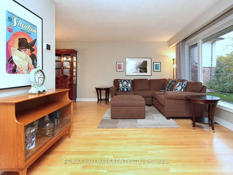 42 Abbey Rd #MAIN FLOOR — Photo 7