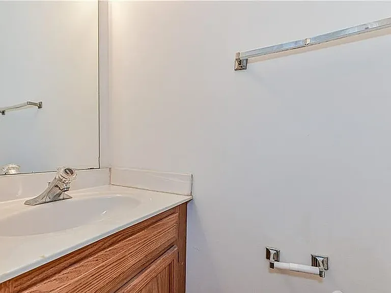 3640 Huyton Ct — Photo 18