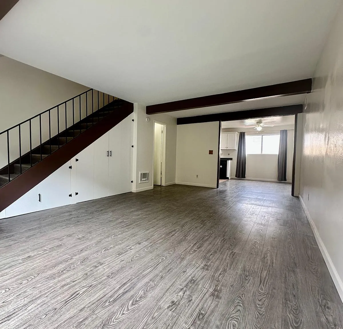 2 bed, 1.5 bath, 992 sqft, $2,550 — Photo 4