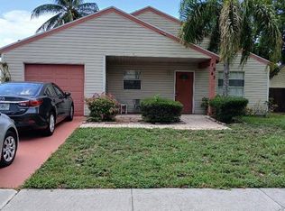 7943 NW Bishopwood Rd, Lake Worth, FL 33467