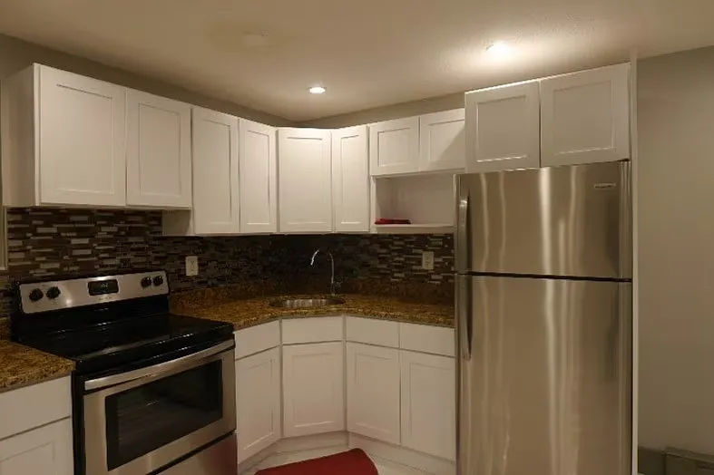 1 bed, 650 sqft, $1,375 — Photo 3