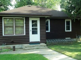 3463 N Shore Dr, Hubertus, WI 53033
