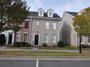 9749 Longstone Ln, Charlotte, NC 28277