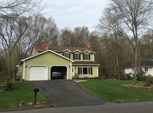 26 Ethan Dr, Windsor, CT 06095