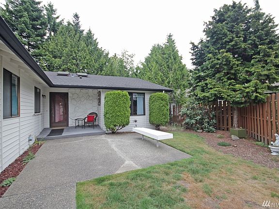 2nd image of 24828 10th Ave S