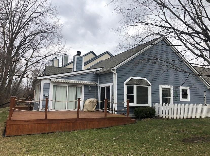 2nd image of 8104 River Bay Dr W