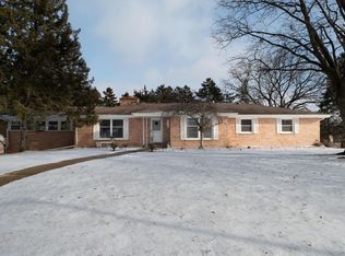 2434 South 118th STREET, West Allis, WI 53227