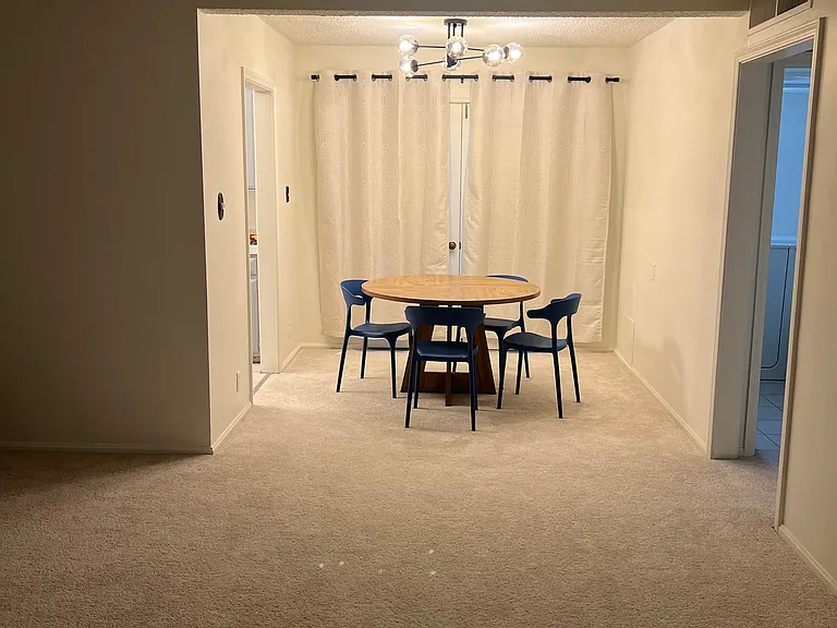 2820 E 6th St #217 — Photo 10