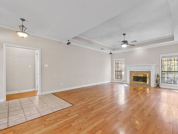 5th image of 7001 Park Meadows Dr