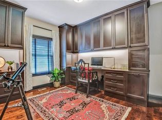 9307 W 155th Ter, Overland Park, KS 66221