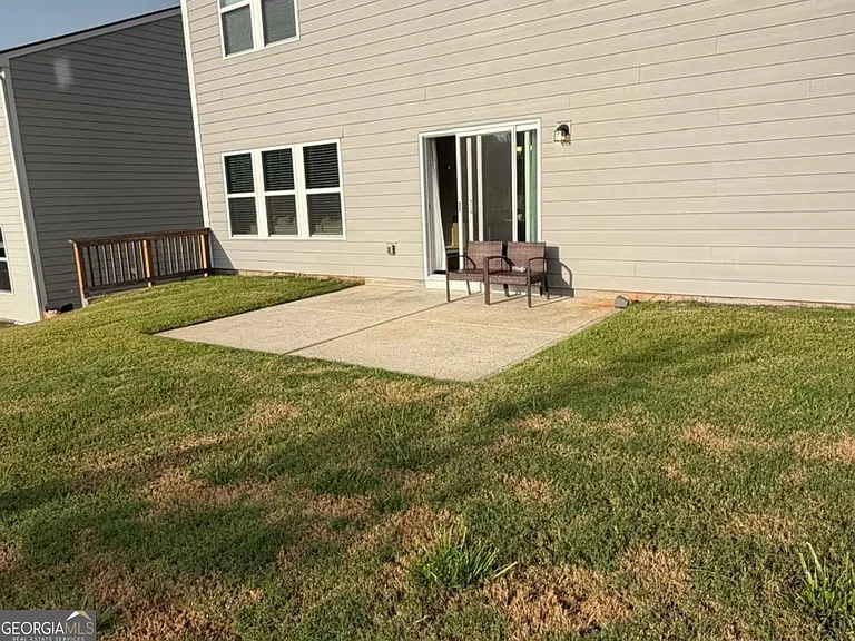 334 Traminer Way — Photo 16