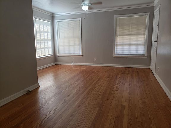 2nd image of 1120 N Sylvania Ave #3