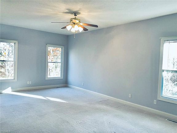 5th image of 10266 River Run Ln