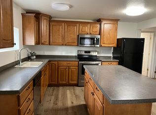 3453 S Lexington Dr, Bountiful, UT 84010
