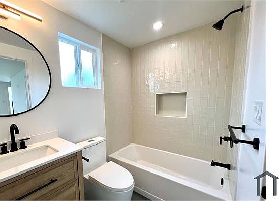5th image of 11943 Burton St #45HALF