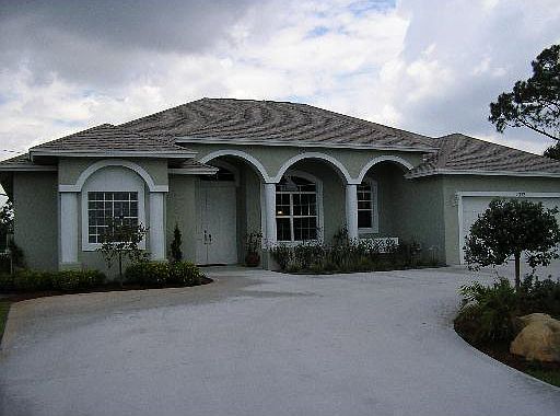 1st image of 2578 SW Savona Blvd