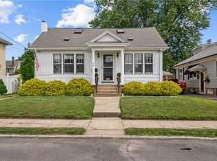 84 Friendly Rd, Cranston, RI 02910