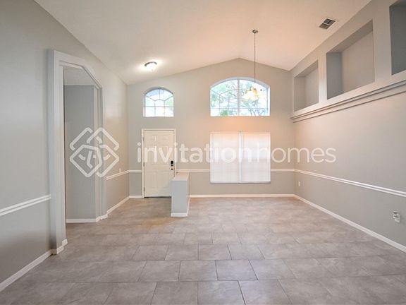 3rd image of 9225 Sunflower Dr