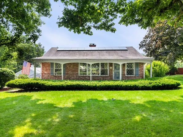 55 Dalton Rd, Chelmsford, MA 01824