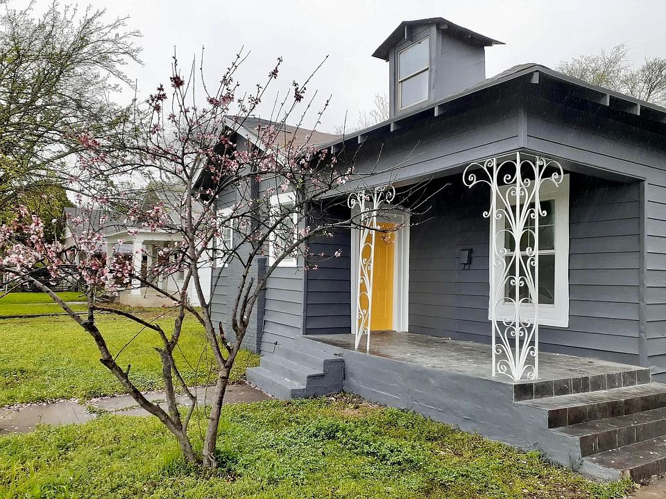 1st image of 1509 W Page Ave